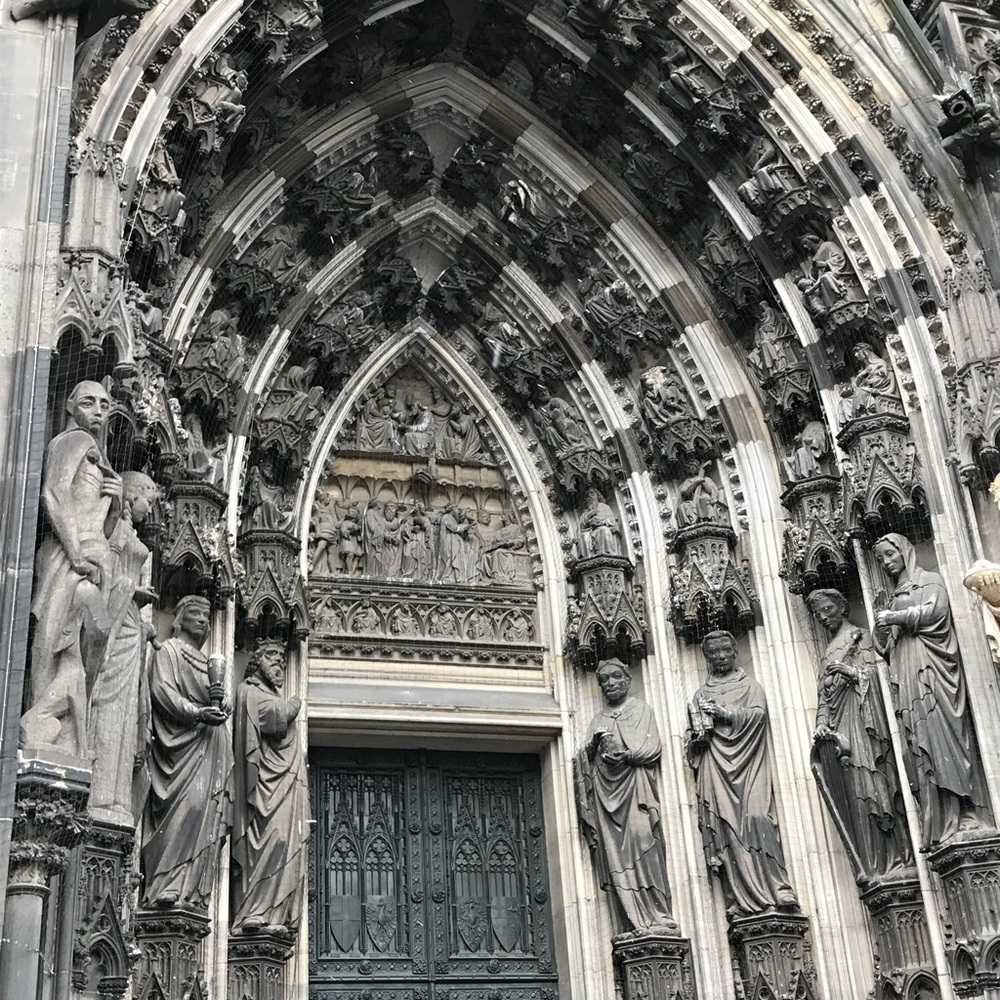 Meet your Posher, Joye